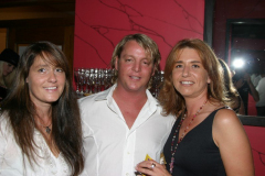 2005052743