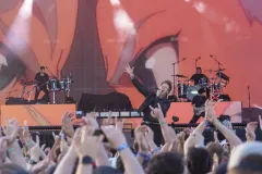 Papa-Roach-1